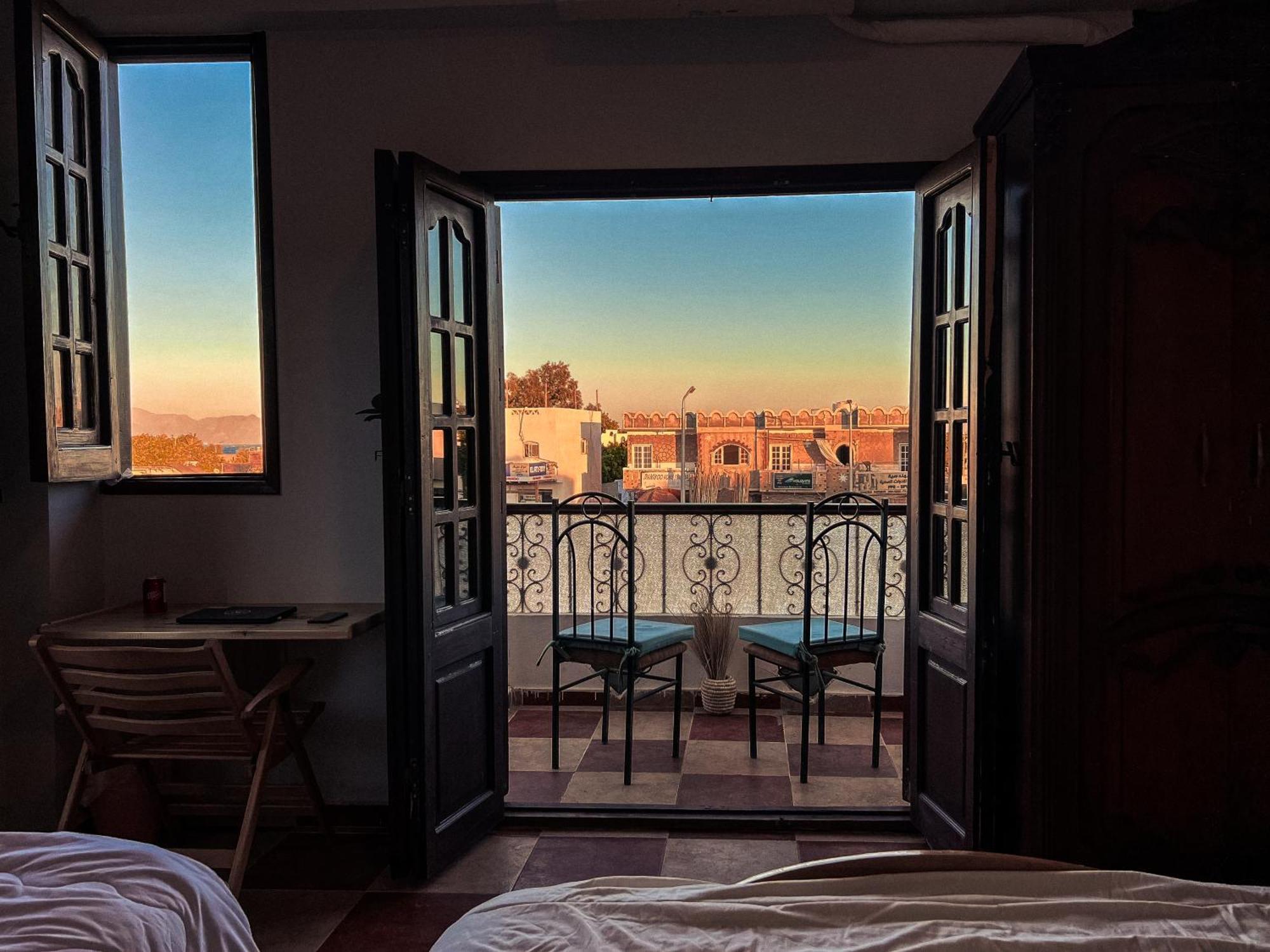 Rafiki Hostels - Dahab Bagian luar foto